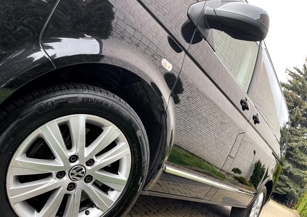 Volkswagen Multivan cena 105700 przebieg: 180000, rok produkcji 2014 z Radom małe 781
